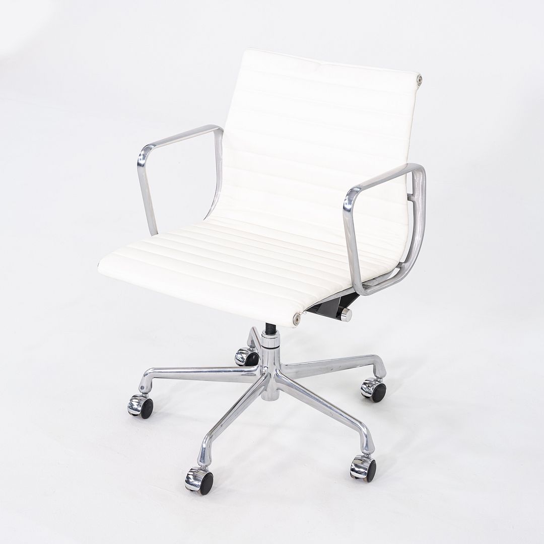 2010s Herman Miller Eames Aluminum Group Management Desk Chair in White Leather 3x Available