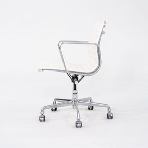 2010s Herman Miller Eames Aluminum Group Management Desk Chair in White Leather 3x Available