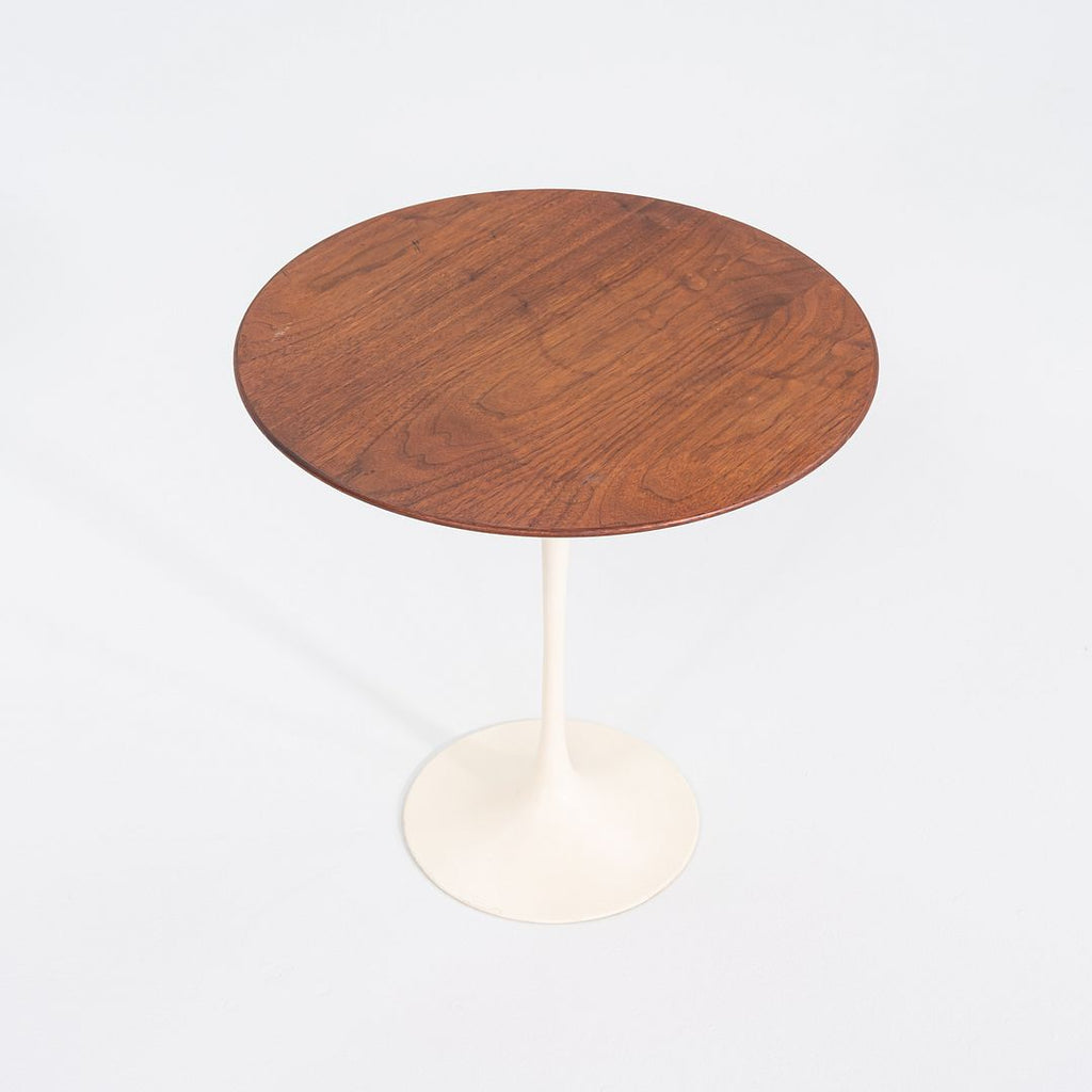 1971 Eero Saarinen for Knoll Tulip Pedestal Side Table 20" in Walnut