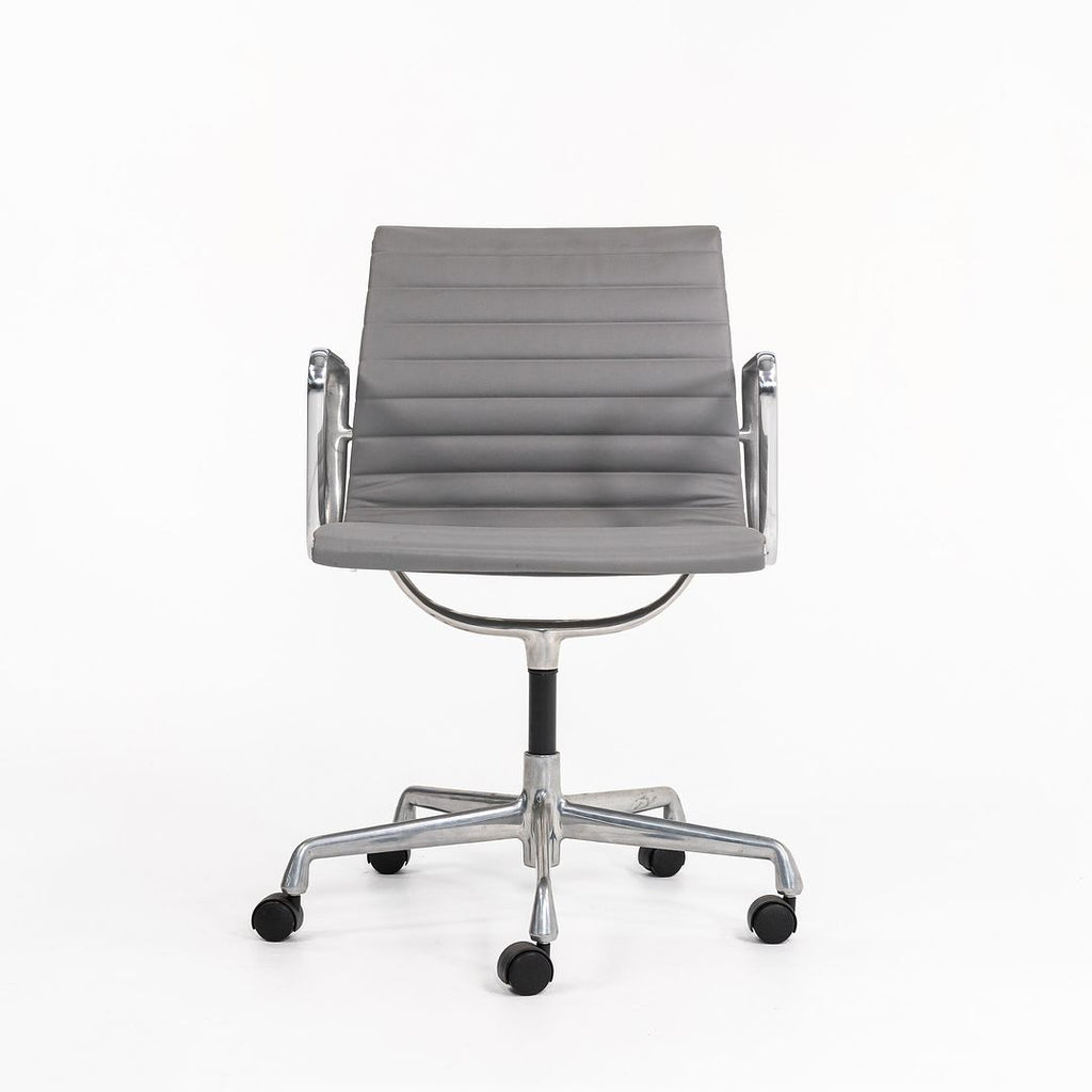 2010s Eames Aluminum Group Management Desk Chair by Ray and Charles Eames for Herman Miller in Grey Leather