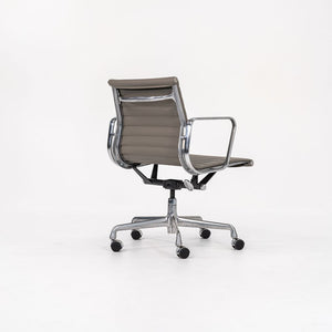 2010s Herman Miller Eames Aluminum Group Management Desk Chair in Greige leather