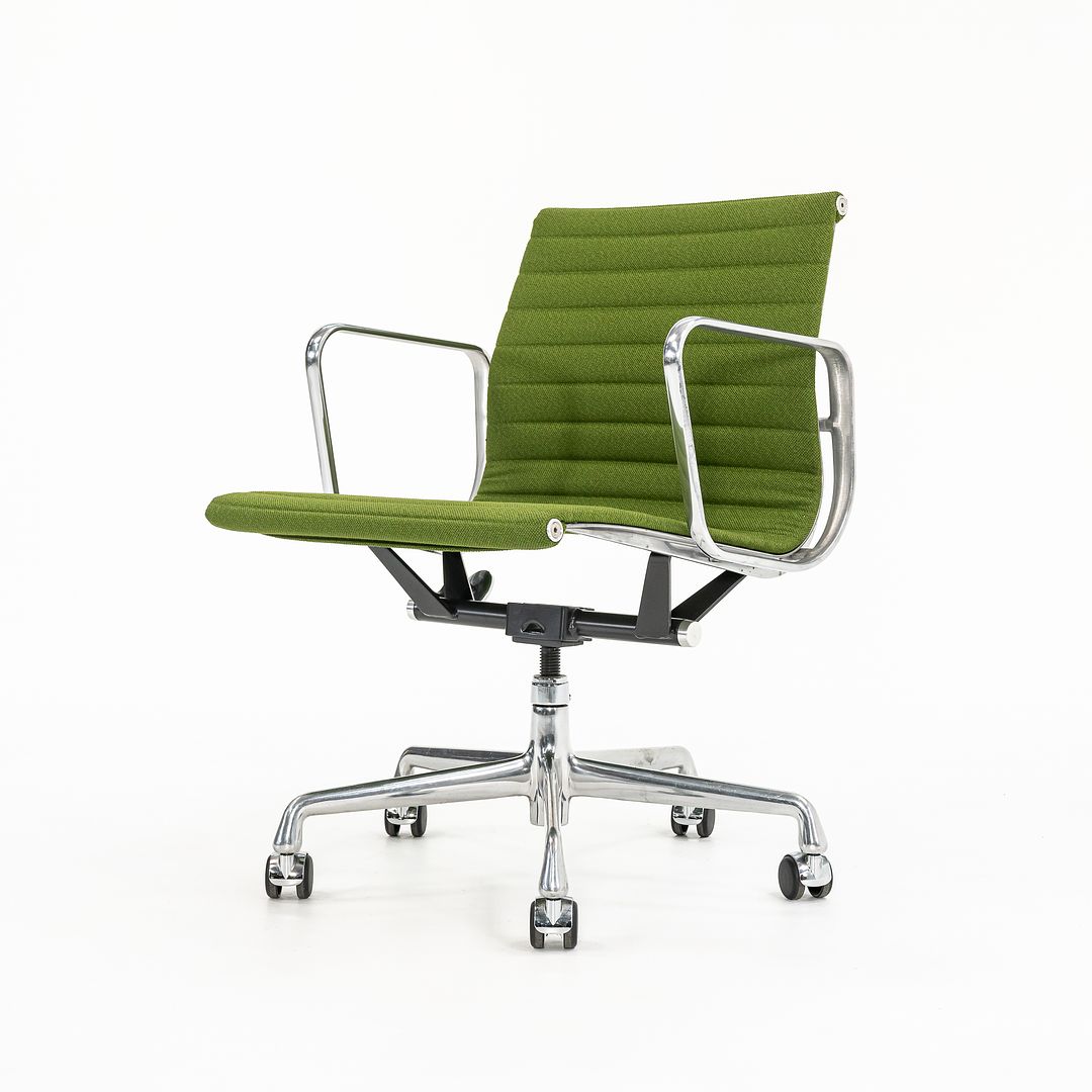 2010s Eames Aluminum Group Management Desk Chair by Ray and Charles Eames for Herman Miller in Green Fabric