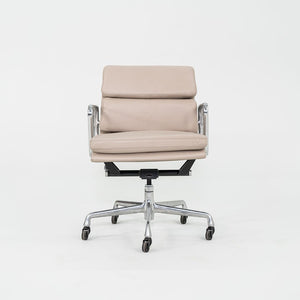 2010s Herman Miller Eames Soft Pad Management Desk Chair in Beige Leather