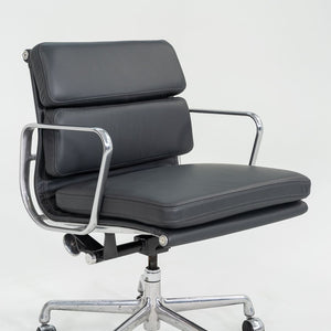 2010s Herman Miller Eames Soft Pad Management Desk Chair in Grey Leather