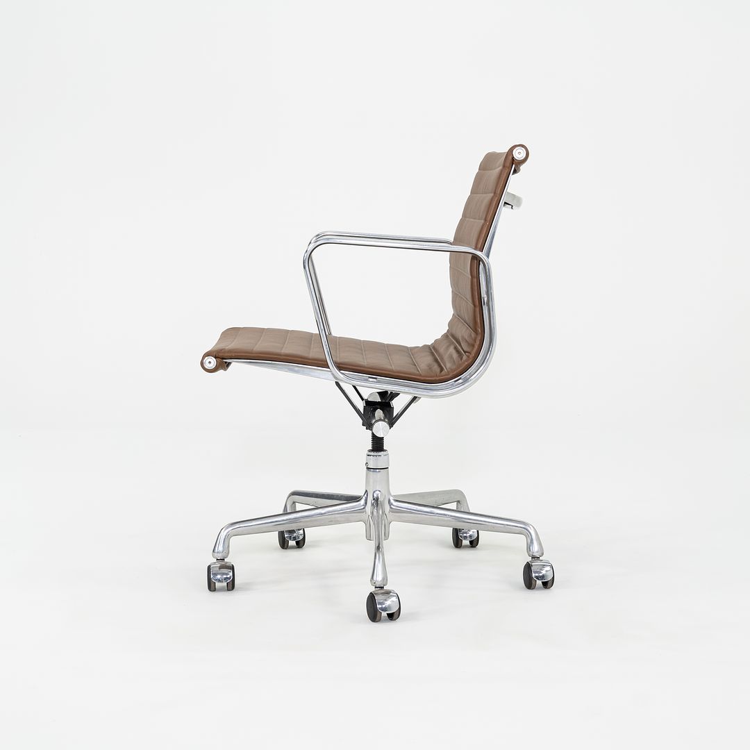 2010s Herman Miller Eames Aluminum Management Desk Chair in Chocolate Brown Leather