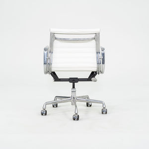 2010s Herman Miller Eames Aluminum Management Desk Chair in Light White Naugahyde