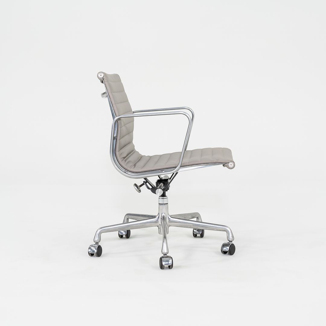 2010s Herman Miller Eames Aluminum Management Desk Chair in Grey Naugahyde