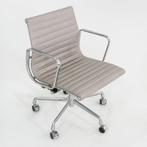 2010s Herman Miller Eames Aluminum Management Desk Chair in Grey Naugahyde