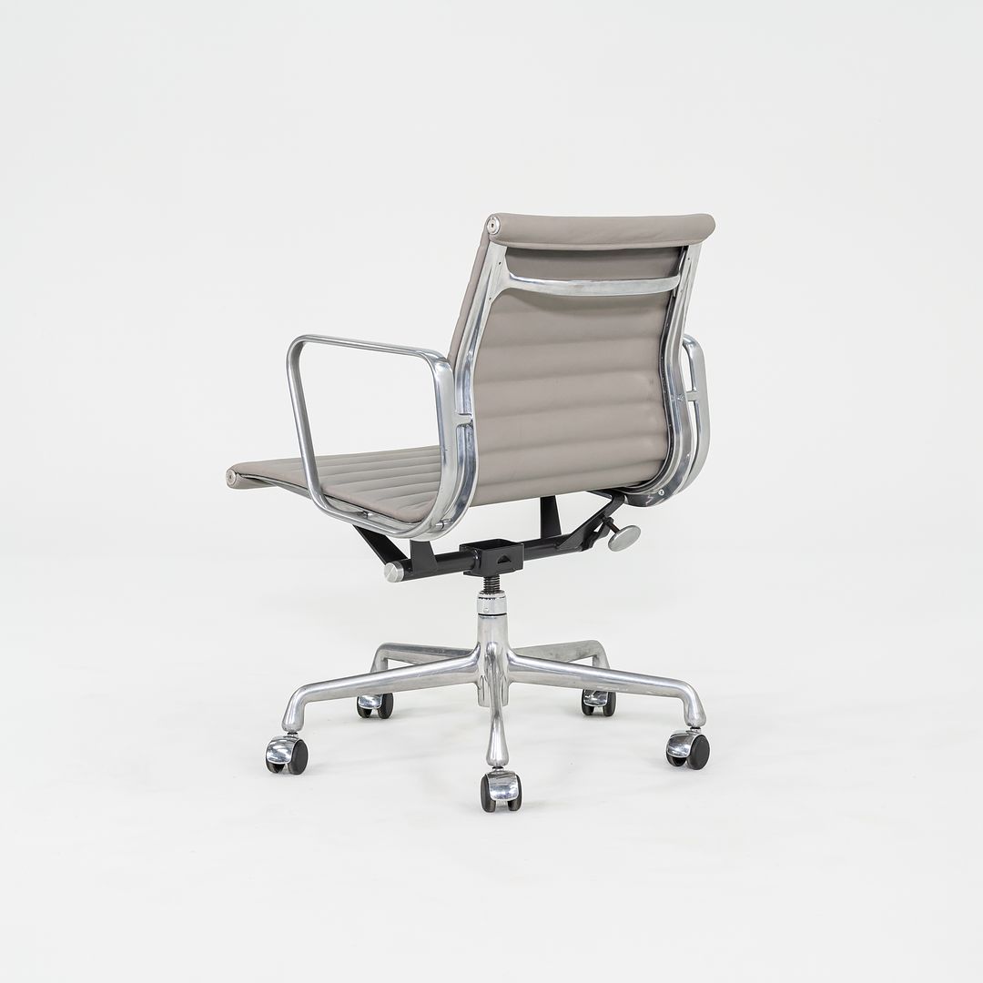 2010s Herman Miller Eames Aluminum Management Desk Chair in Grey Naugahyde