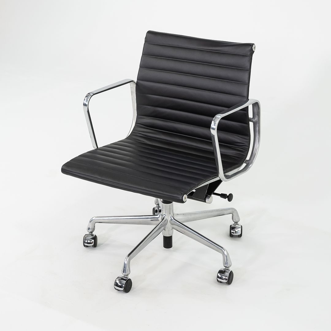 2010s Herman Miller Eames Aluminum Group Management Desk Chair in Black Leather 3x Available