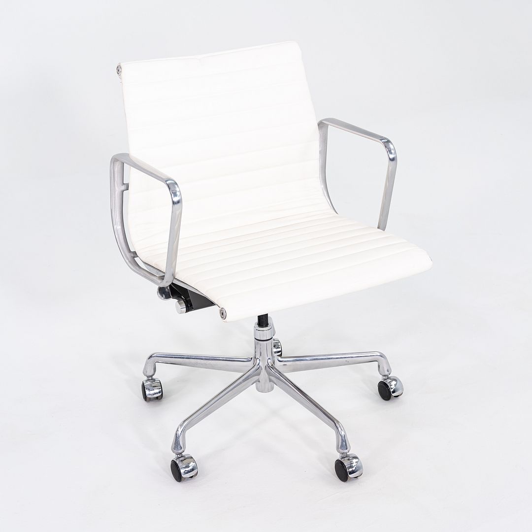 2010s Herman Miller Eames Aluminum Group Management Desk Chair in White Leather 3x Available