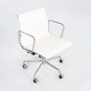 2010s Herman Miller Eames Aluminum Group Management Desk Chair in White Leather 3x Available