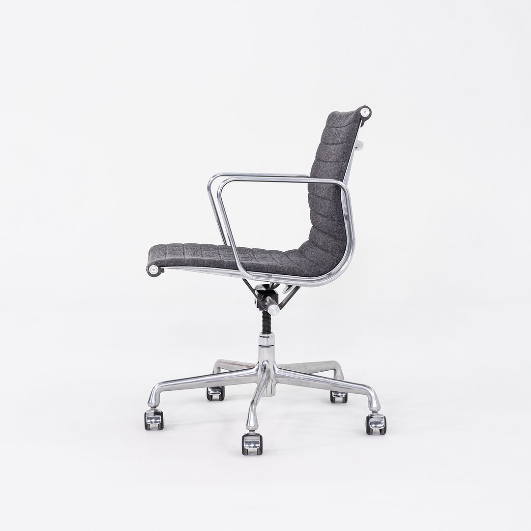 2009 Herman Miller Eames Aluminum Management Desk Chair in Grey Maharam Fabric 3x Available