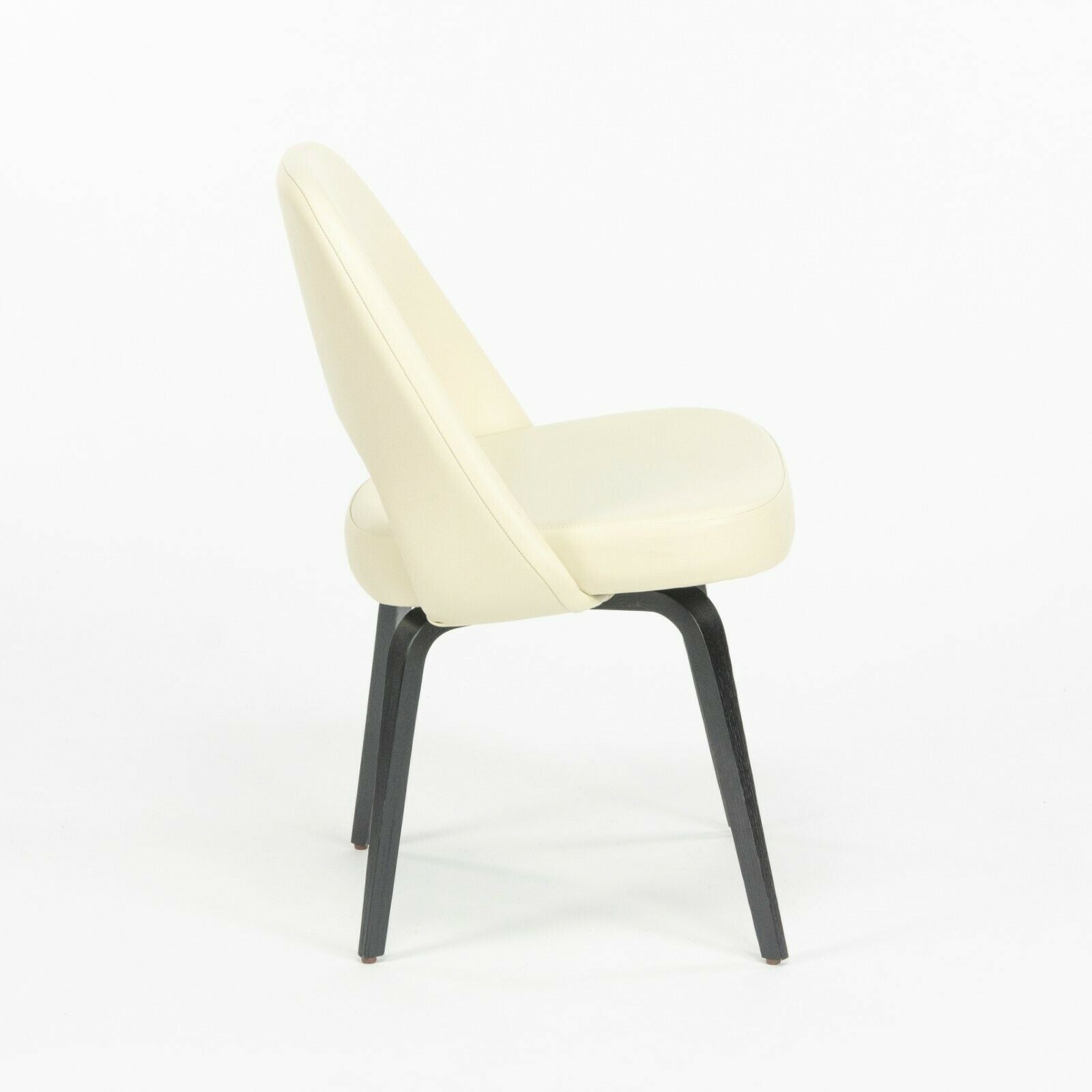 Eero Saarinen Knoll 2020 Executive Side Chair with Wood Legs & Ivory Leather 2x Available