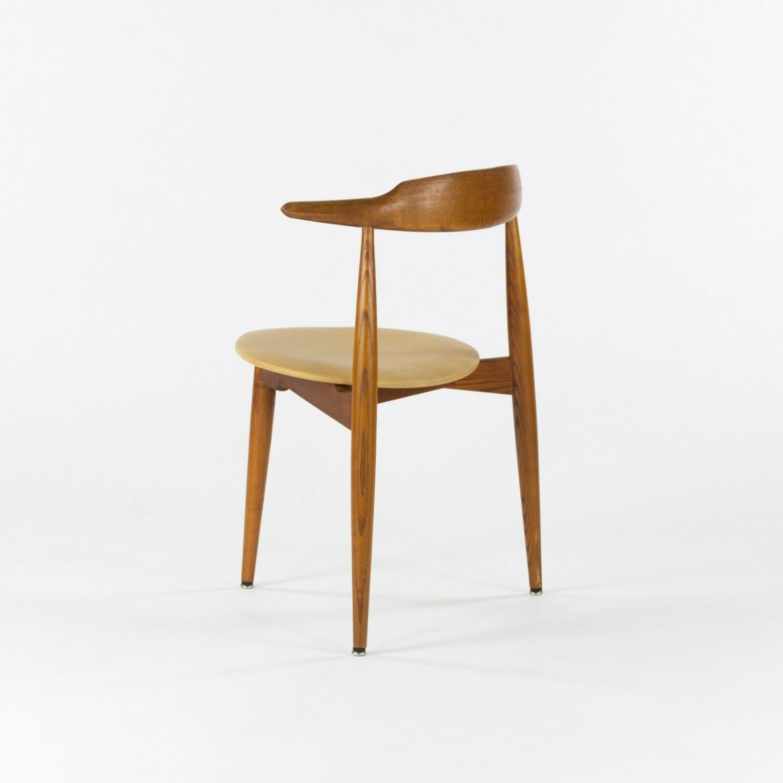 SOLD 1950s Hans Wegner Stacking Heart FH4103 Oak Dining Chairs by Fritz Hansen of Denmark