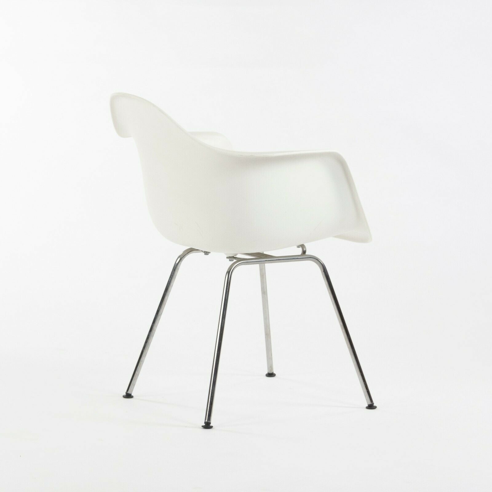 SOLD 2012 Herman Miller Eames White Molded Plastic Arm Shell Side Dining Chair DAX