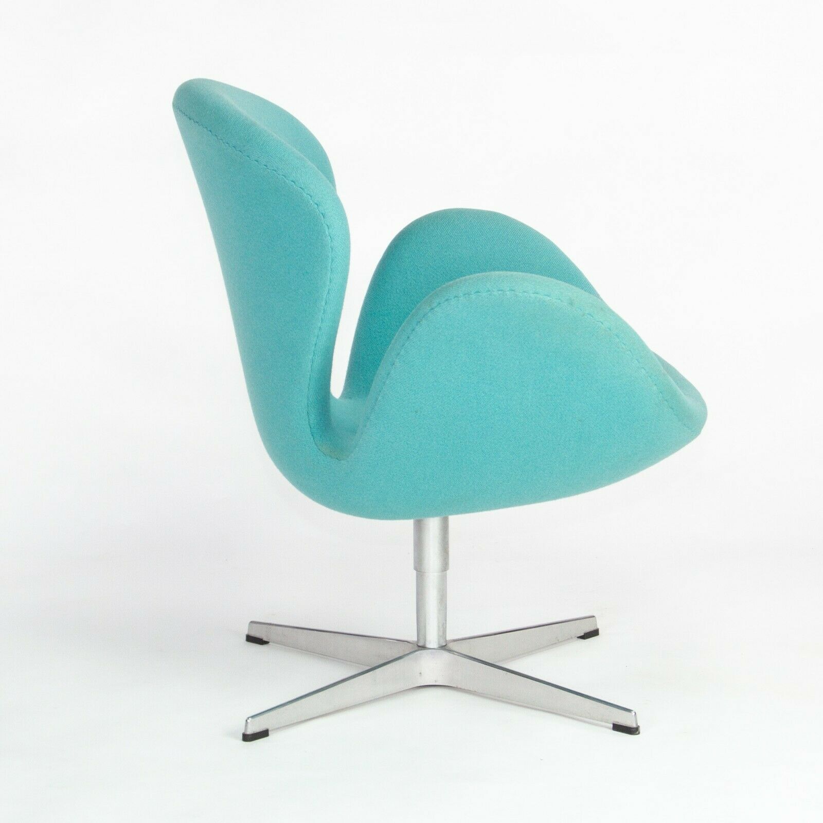 2004 Arne Jacobsen Swan Chairs by Fritz Hansen in Turquoise Hopsack Fabric