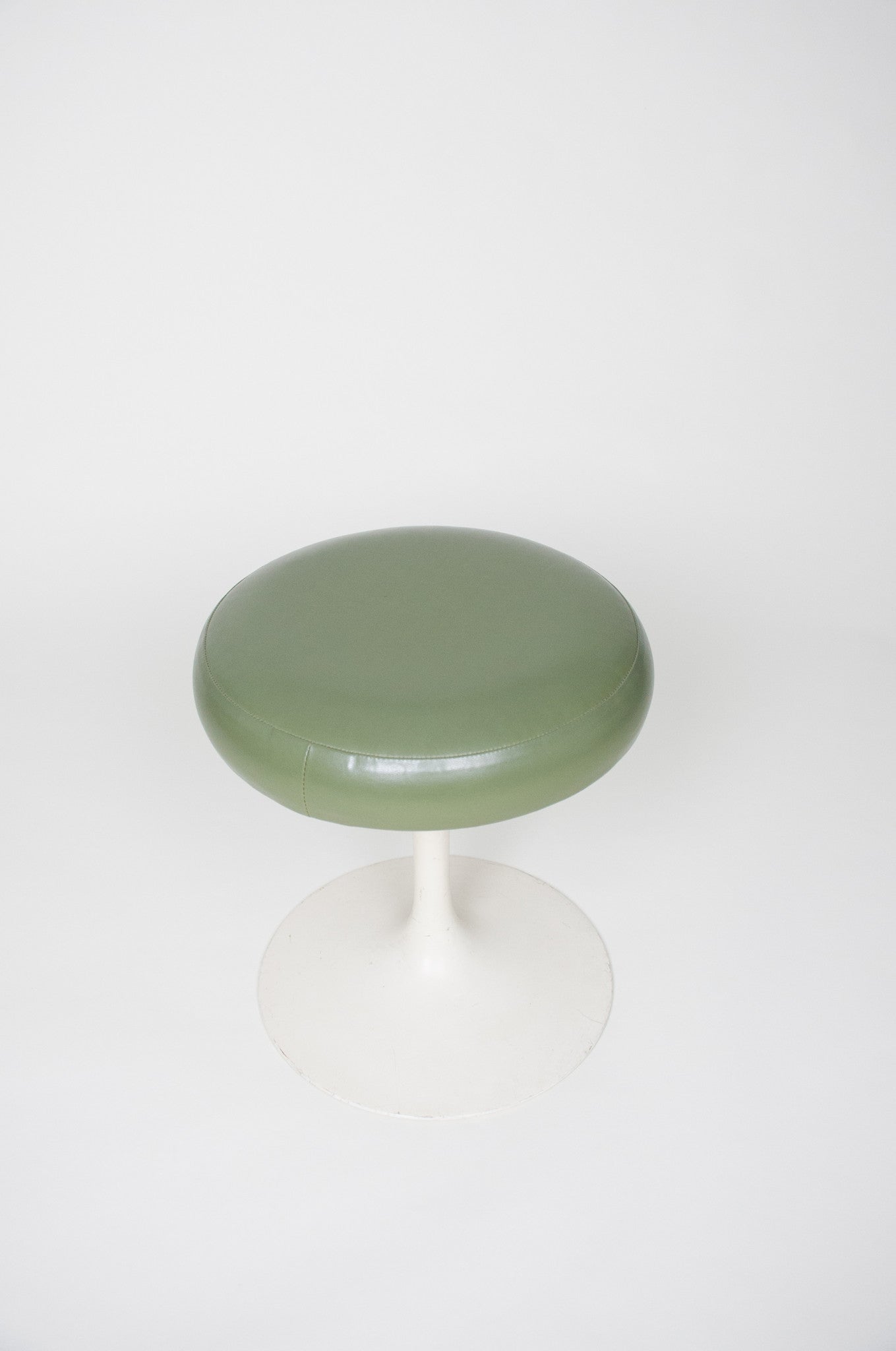 SOLD Eero Saarinen Knoll Tulip Swivel Stools BR51 (1 Available)