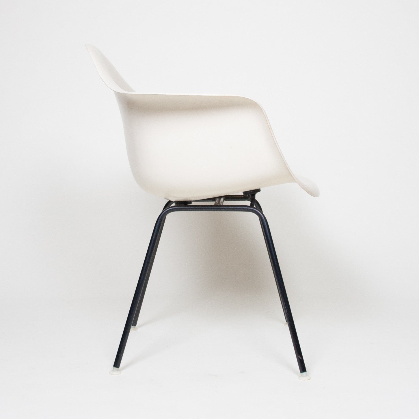 SOLD Eames Herman Miller Ivory Fiberglass Shell Chair Arm Shell Mint Condition