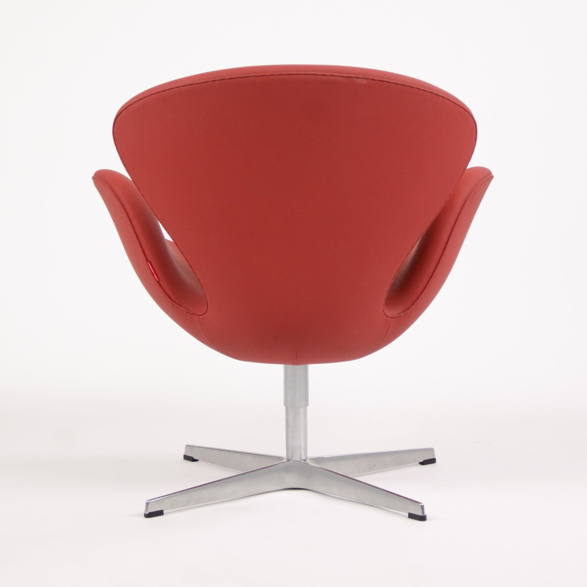 SOLD 2010 Arne Jacobsen for Fritz Hansen Denmark Swan Chair Red Upholstery Knoll MINT