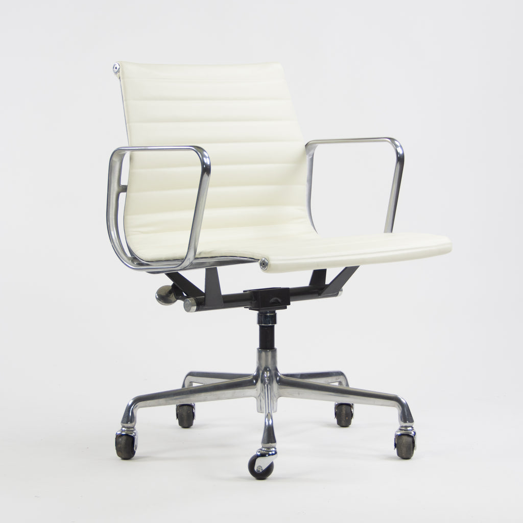 SOLD Herman Miller Eames New Old Stock Low Aluminum Group Management Desk Chair White