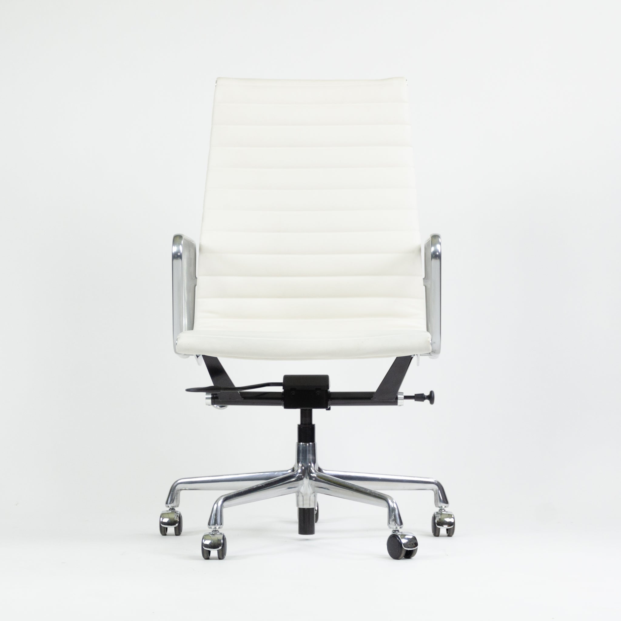 SOLD Eames Herman Miller Leather High Executive Aluminum Group Desk Chair White 2018