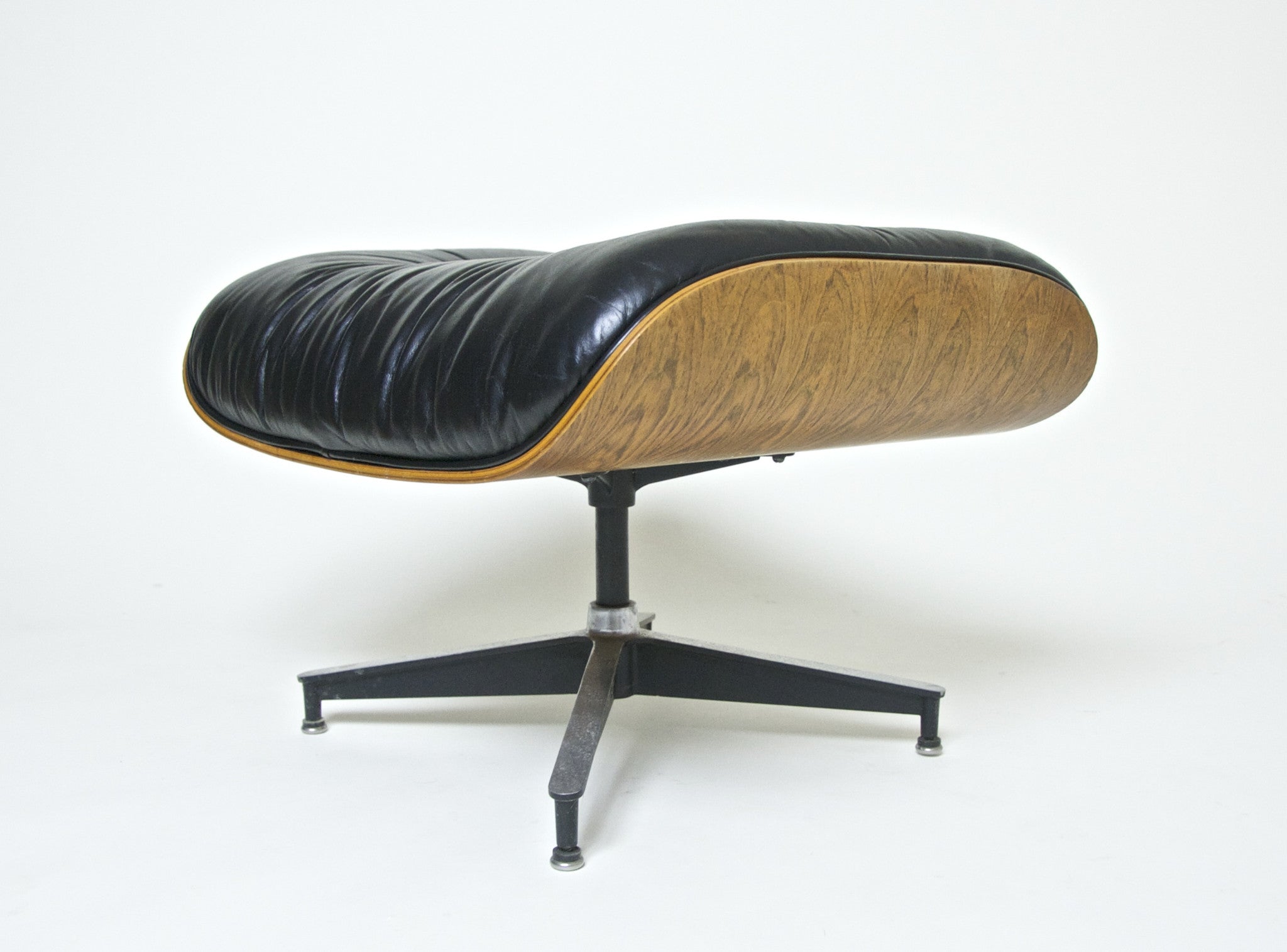 SOLD 1975 Herman Miller Eames 671 Ottoman for Eames Lounge 670 Brazilian Rosewood