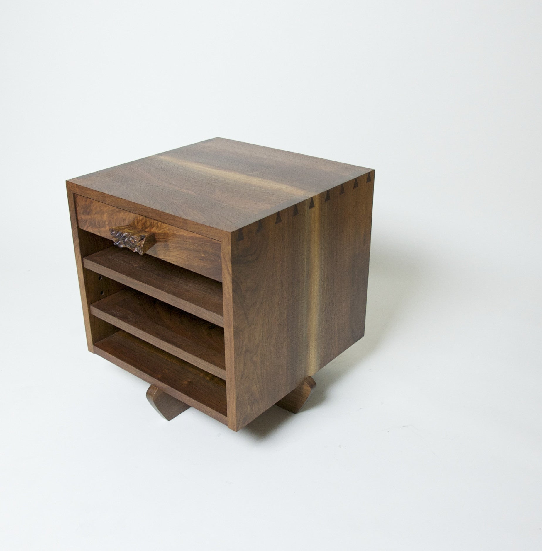 SOLD Authentic Mira Nakashima Kornblut Special Bedside Cases / Cabinet by George Nakashima Studio