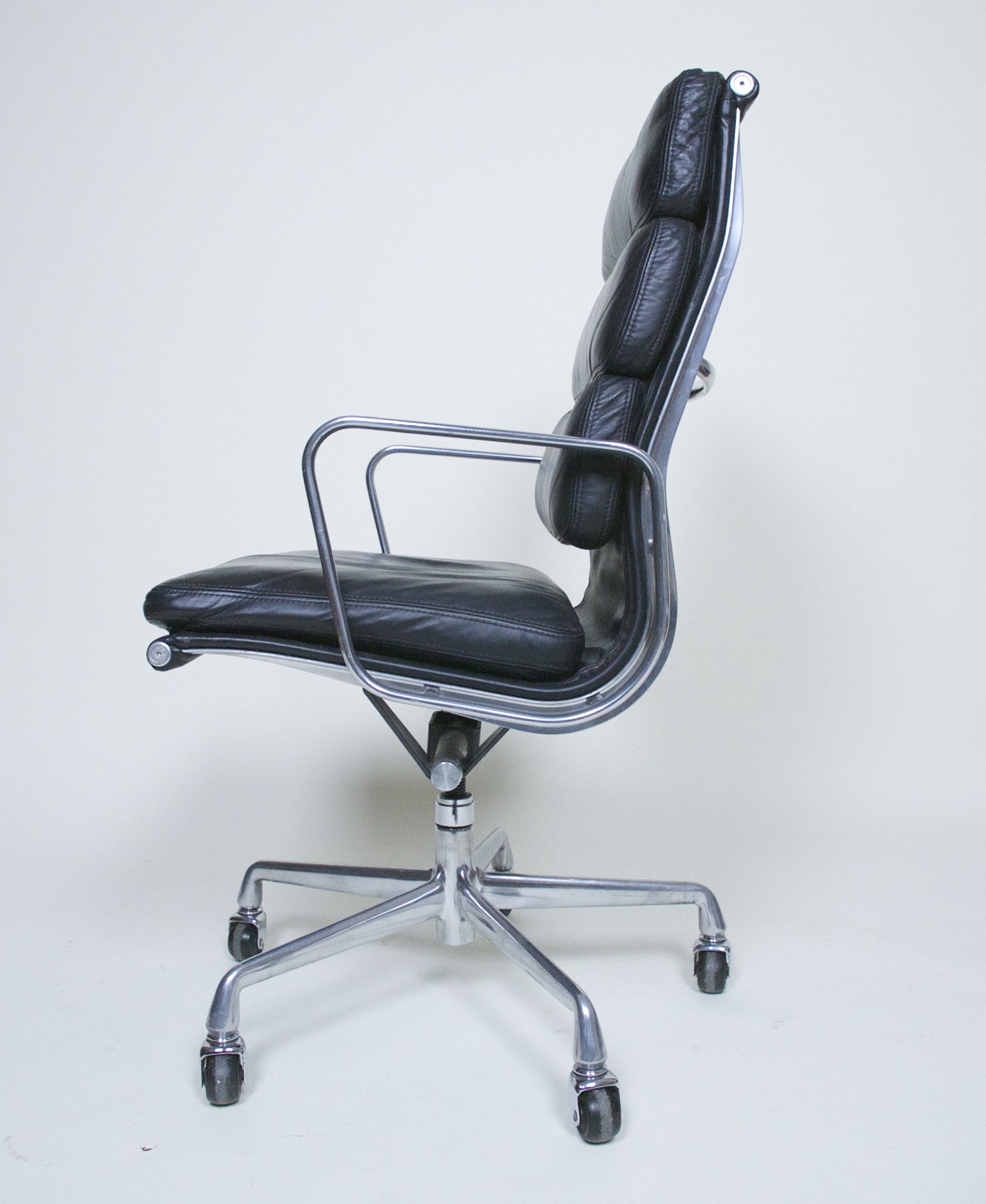 SOLD Eames Herman Miller Soft Pad High Back Aluminum Group Executive Chair