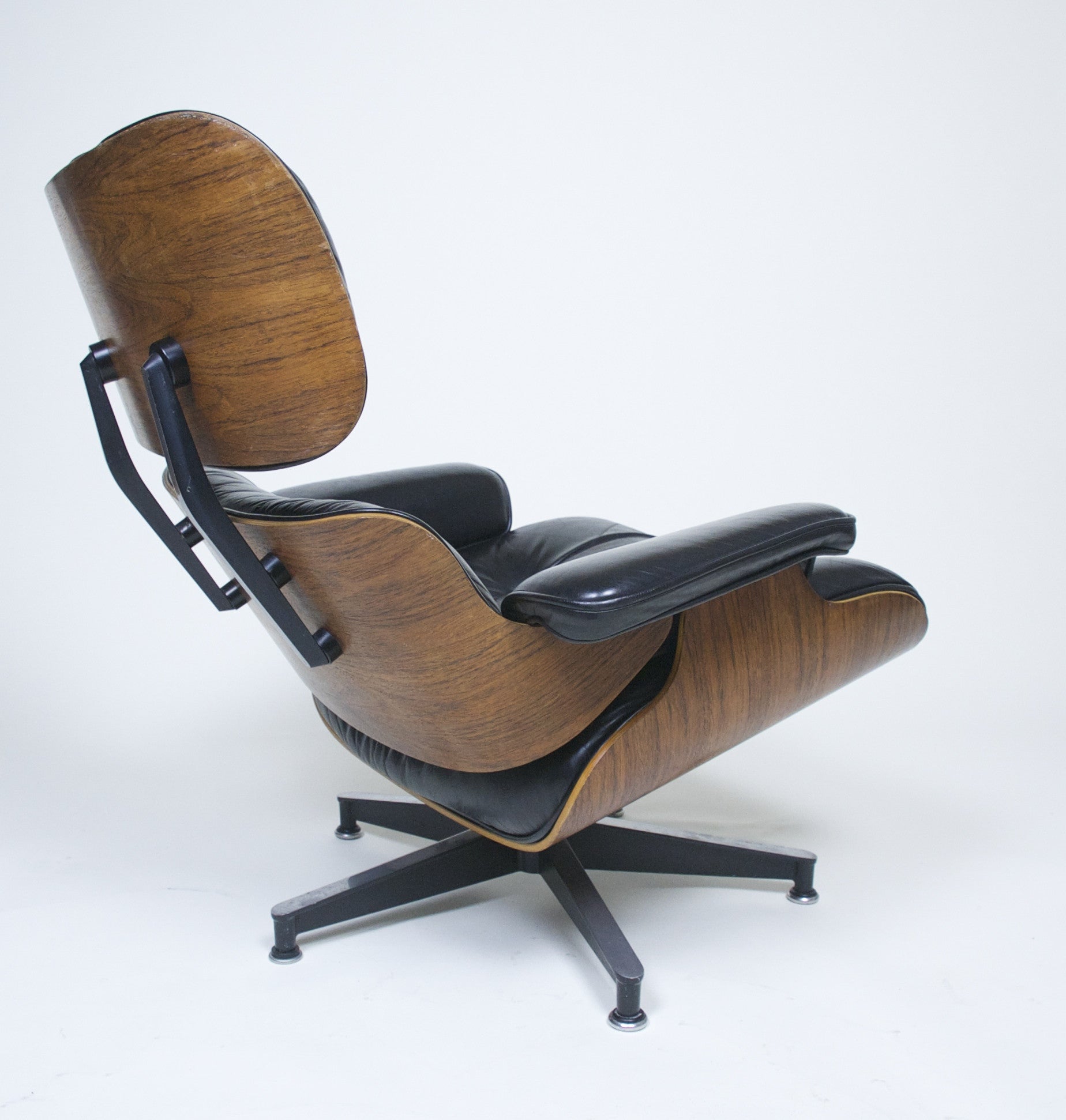 SOLD 1970's Herman Miller Eames Lounge Chair & Ottoman Rosewood 670 671