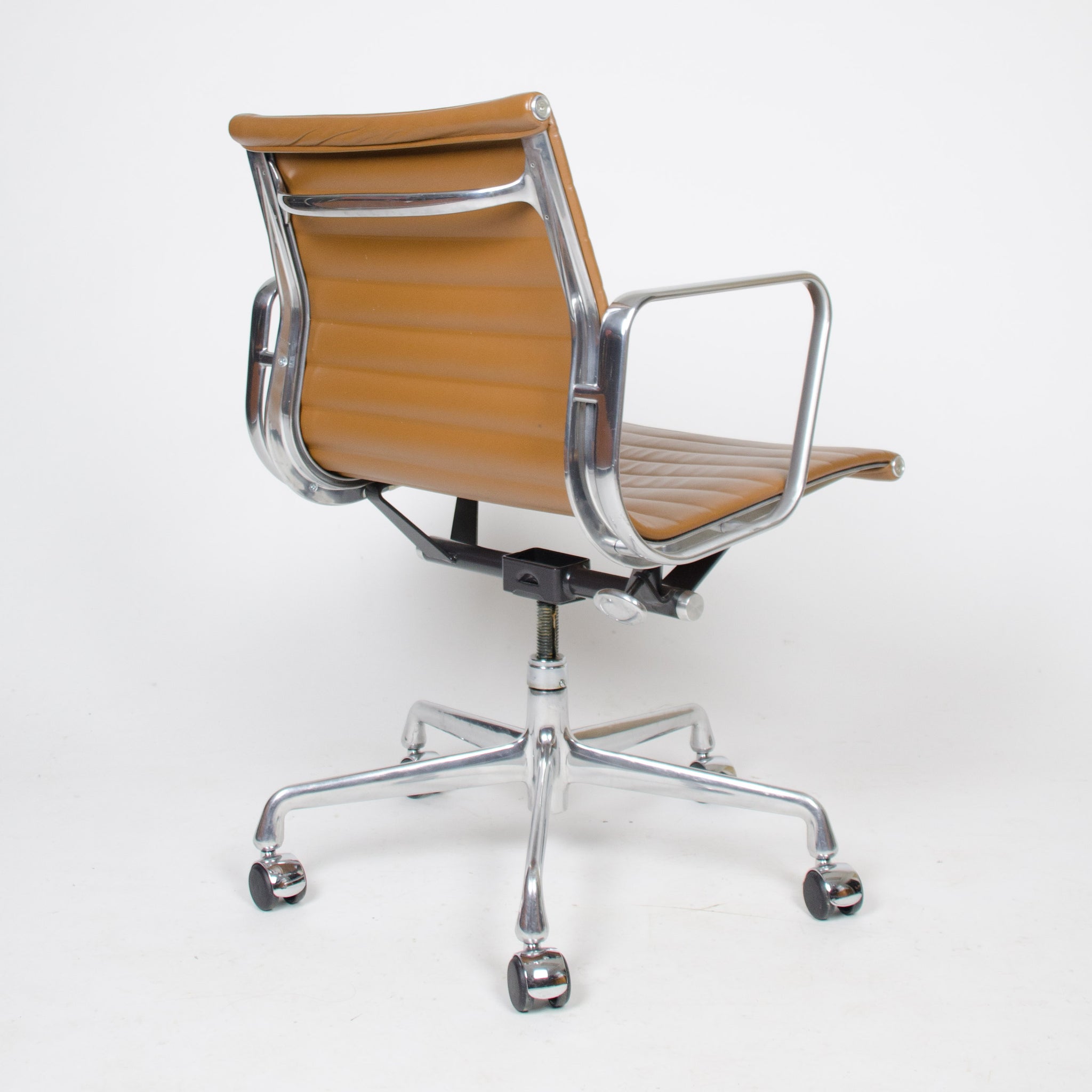 SOLD Eames Herman Miller 2000's Caramel Low Aluminum Group Desk Chairs