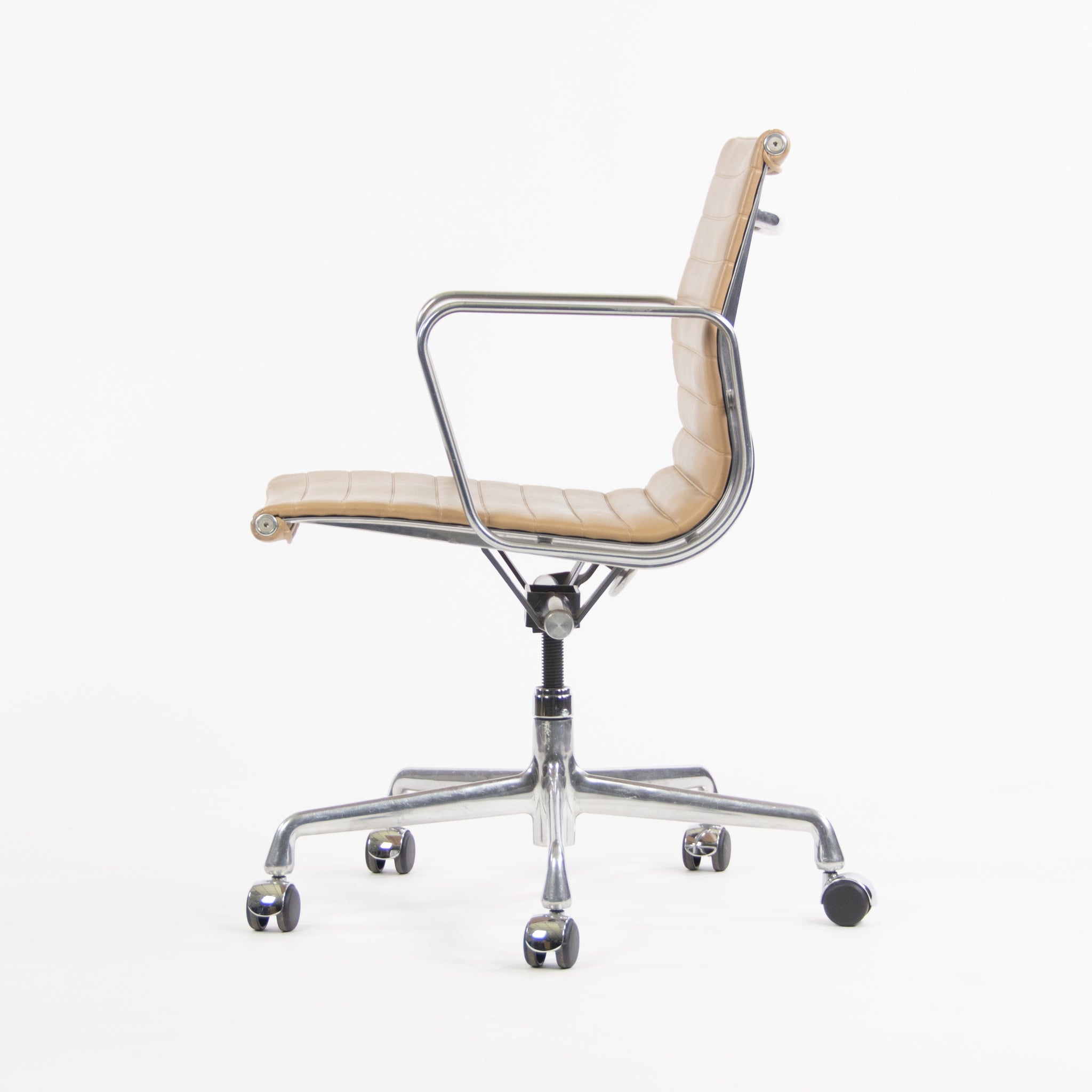 SOLD 2008 Herman Miller Eames Aluminum Group Management Desk Chair in Tan Naugahyde Multiples Available