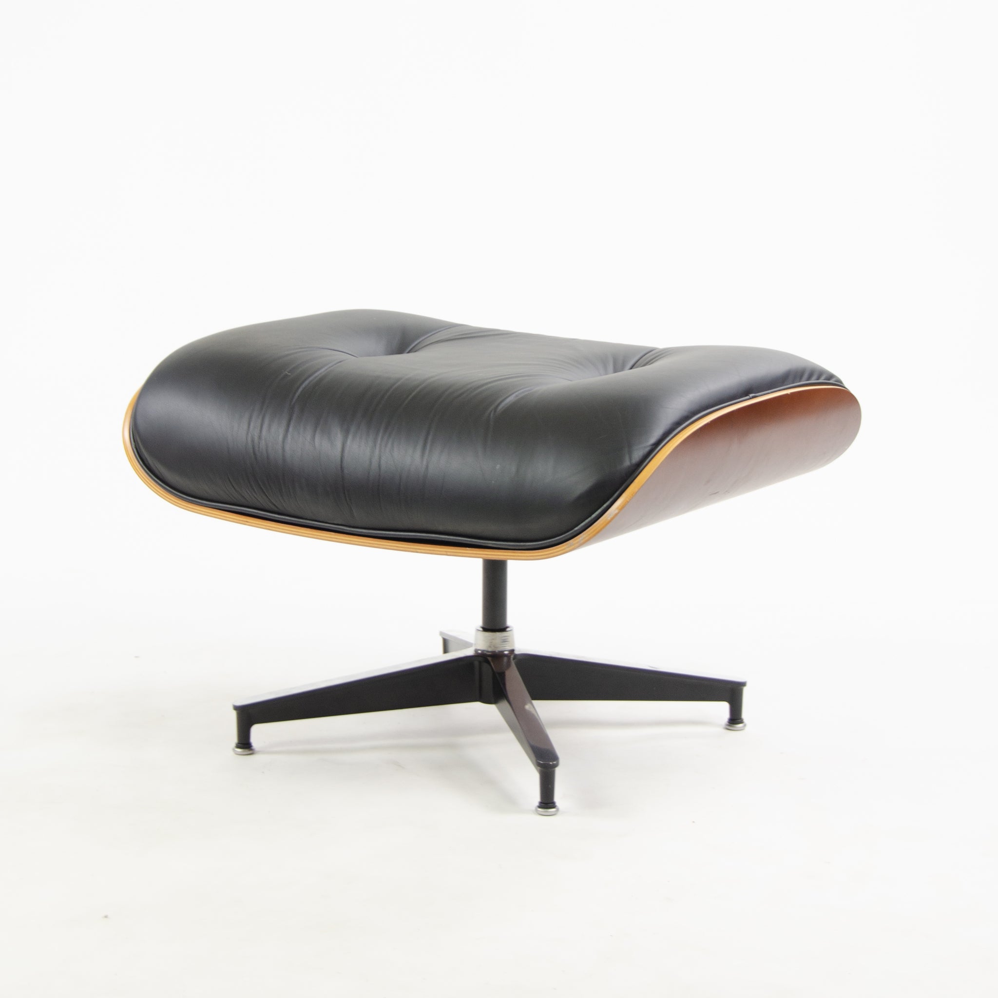 SOLD 2008 Herman Miller Eames Lounge Chair & Ottoman Cherry 670 671 Black Leather