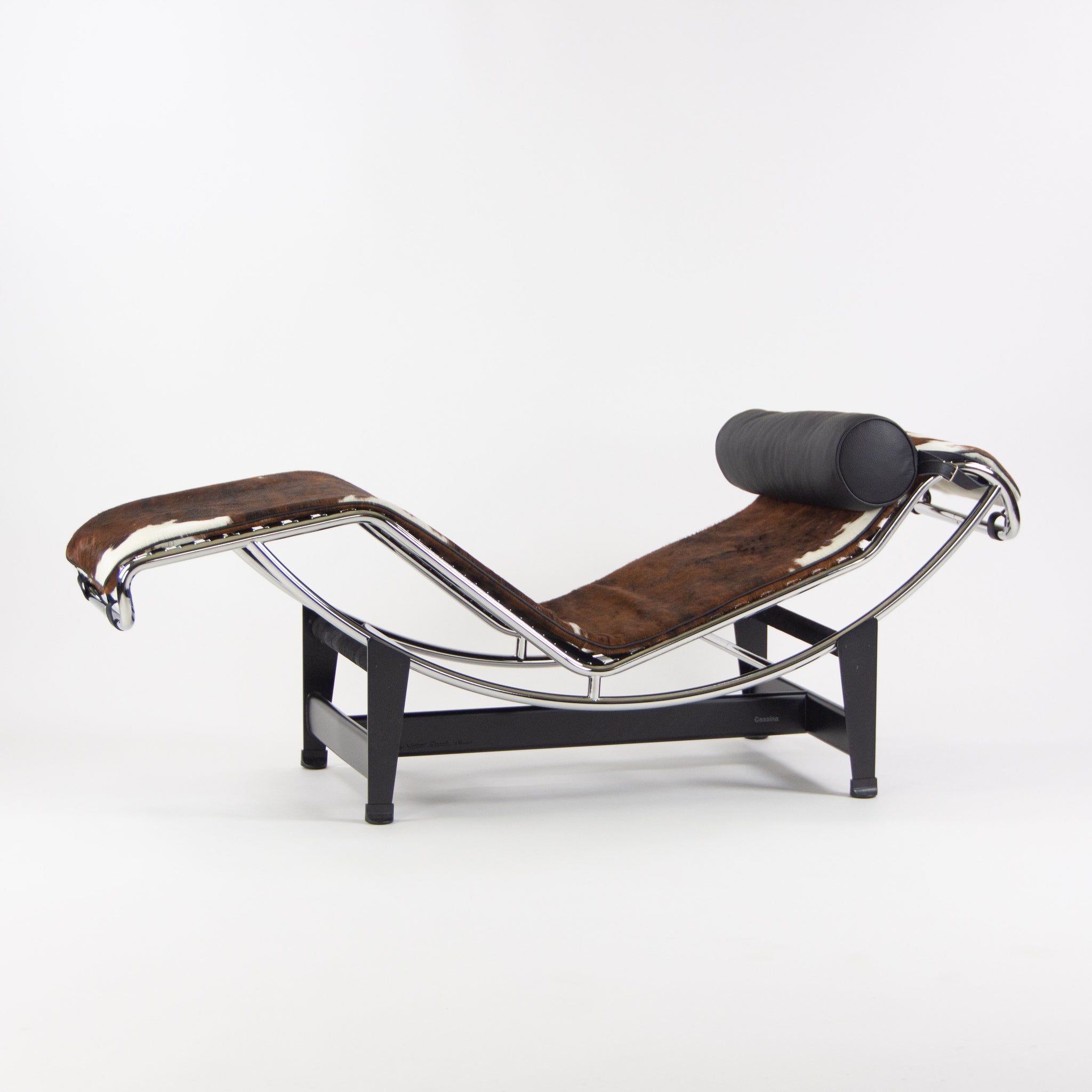 Le Corbusier LC4 Chaise lounge Cassina