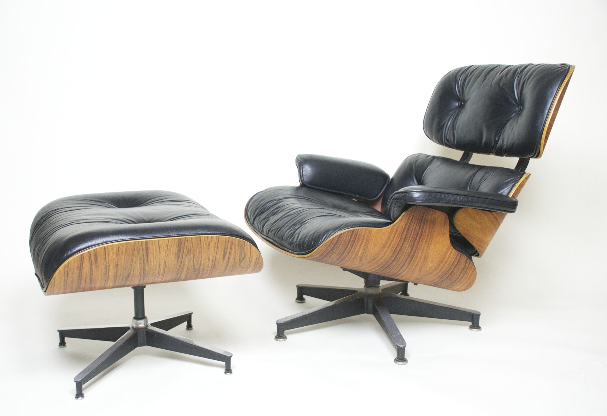 SOLD 1978 Herman Miller Eames Lounge Chair & Ottoman Rosewood 670 671