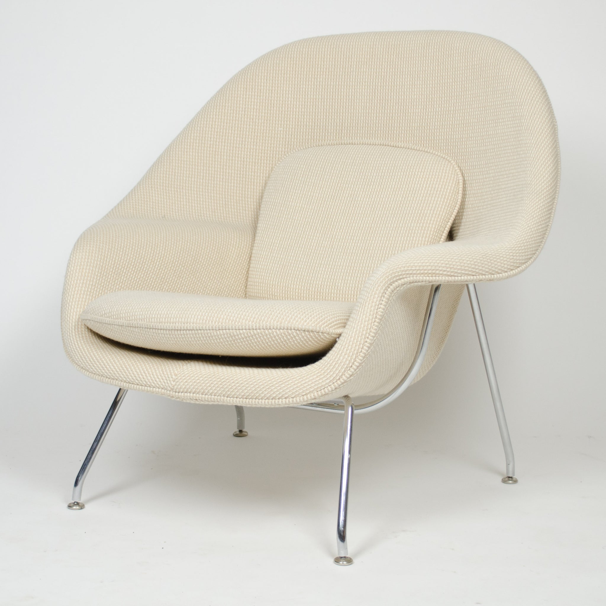 SOLD Eero Saarinen Womb Chair Knoll International Mid-Size Ivory Cato Fabric MINT!