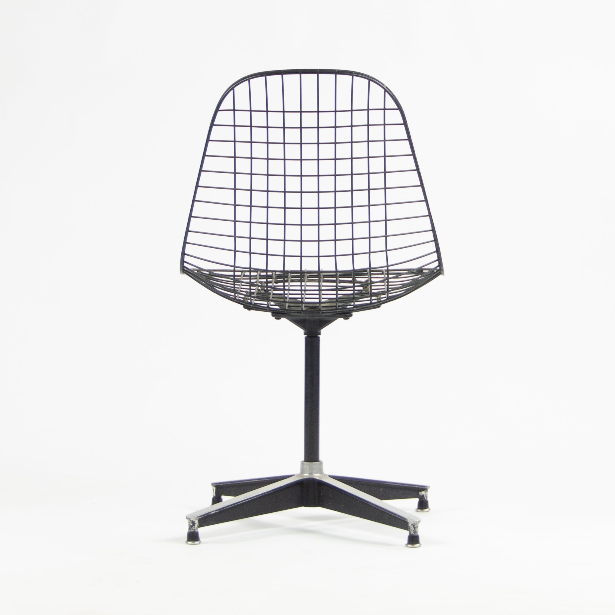 SOLD Herman Miller Eames 1955 Wire Shell Chair Rare 671 Pedestal Base