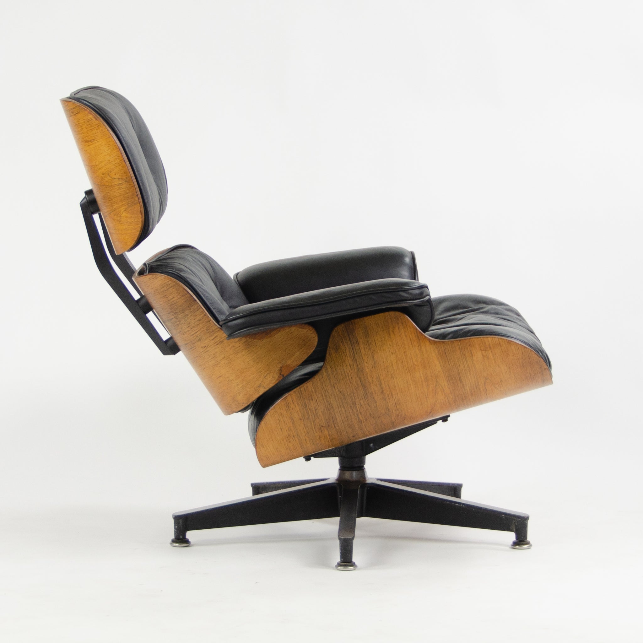 SOLD 1960's Herman Miller Eames Lounge Chair & Ottoman Rosewood 670 671 Black Leather